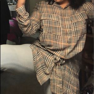 Long sleeve long dress shirt